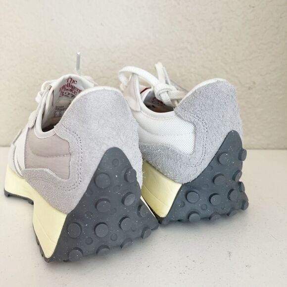 New Balance 327 retro sneaker in sea salt rain cloud M 9/W 10.5 - Picture 15 of 16